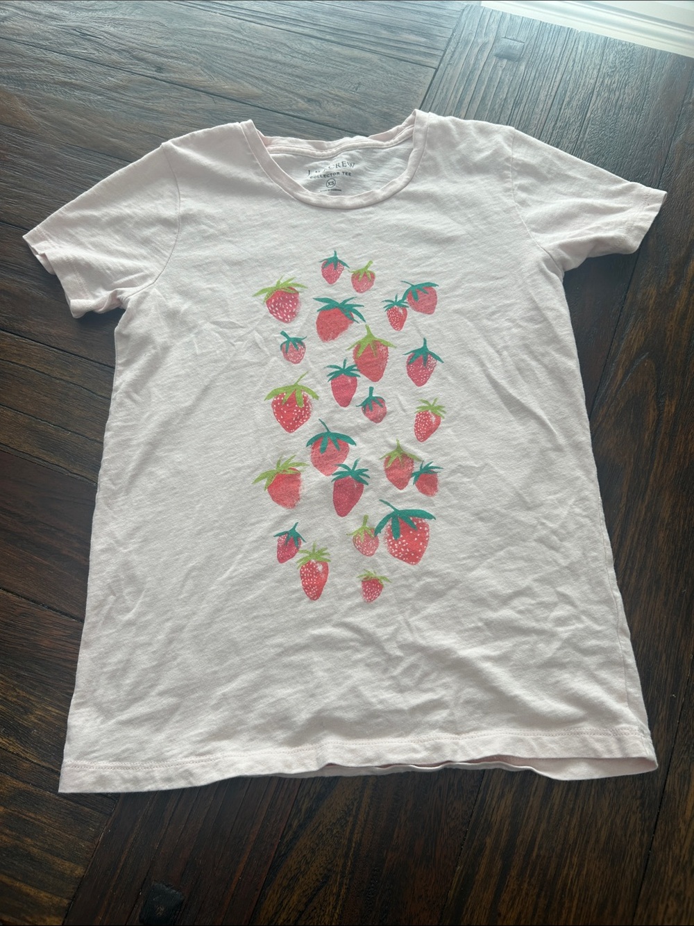 Light Pink Strawberry Graphic Short Sleeve Tee